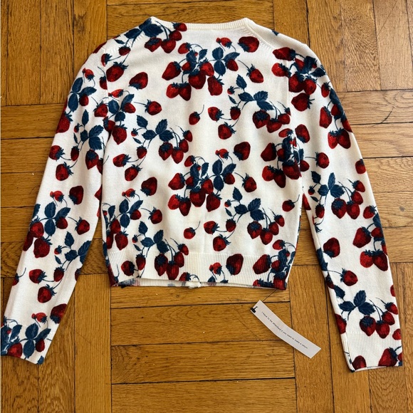New REFORMATION Bernadette Crew Cardigan in Strawberry Jam - Picture 11 of 15